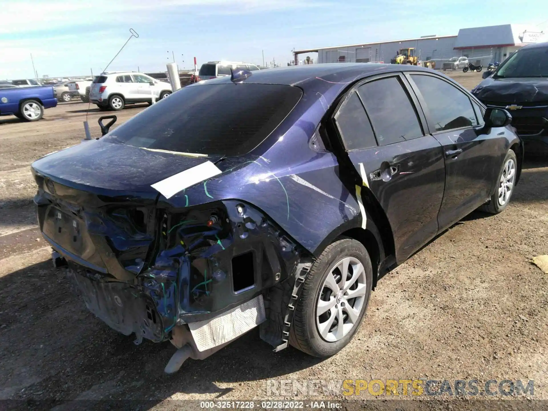 4 Photograph of a damaged car 5YFEPMAE2MP230038 TOYOTA COROLLA 2021