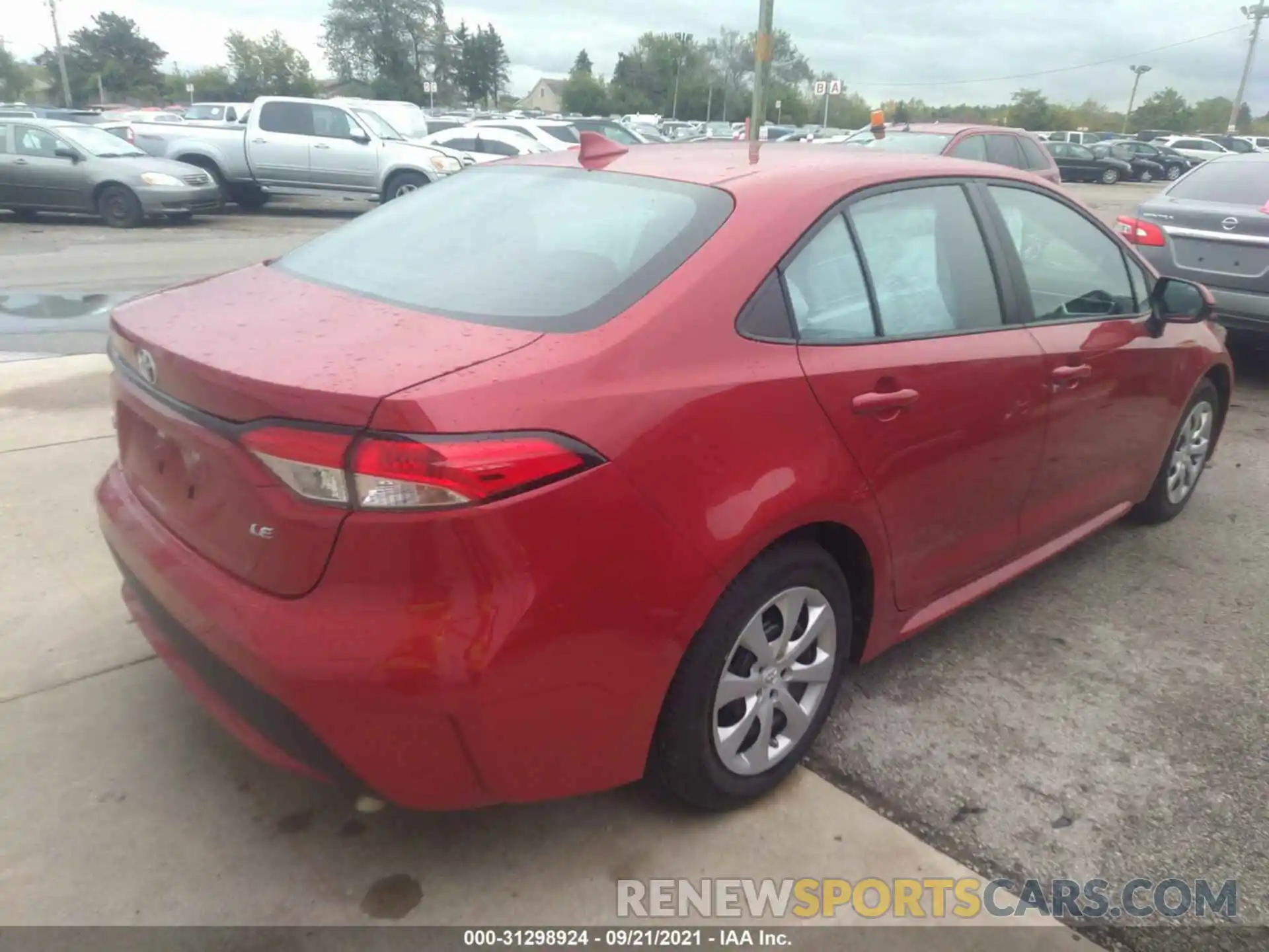 4 Photograph of a damaged car 5YFEPMAE2MP230735 TOYOTA COROLLA 2021