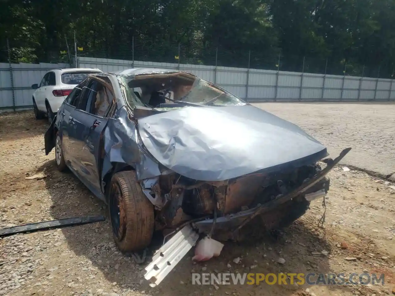 1 Photograph of a damaged car 5YFEPMAE2MP232002 TOYOTA COROLLA 2021