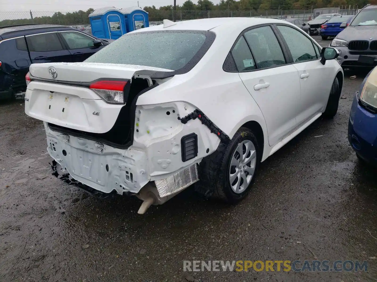 4 Photograph of a damaged car 5YFEPMAE2MP233134 TOYOTA COROLLA 2021