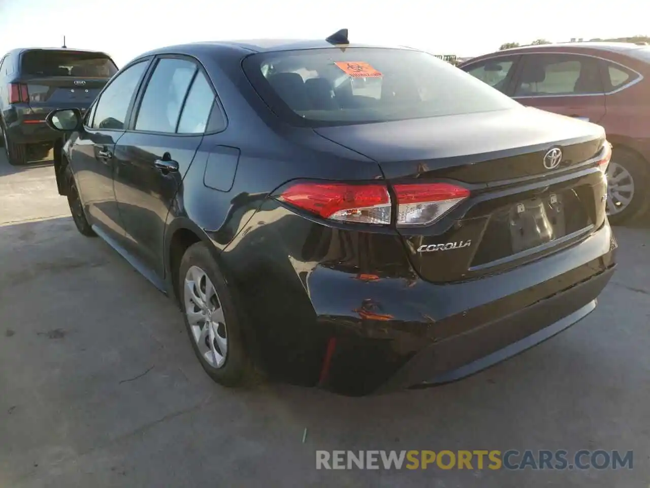 3 Photograph of a damaged car 5YFEPMAE2MP235143 TOYOTA COROLLA 2021