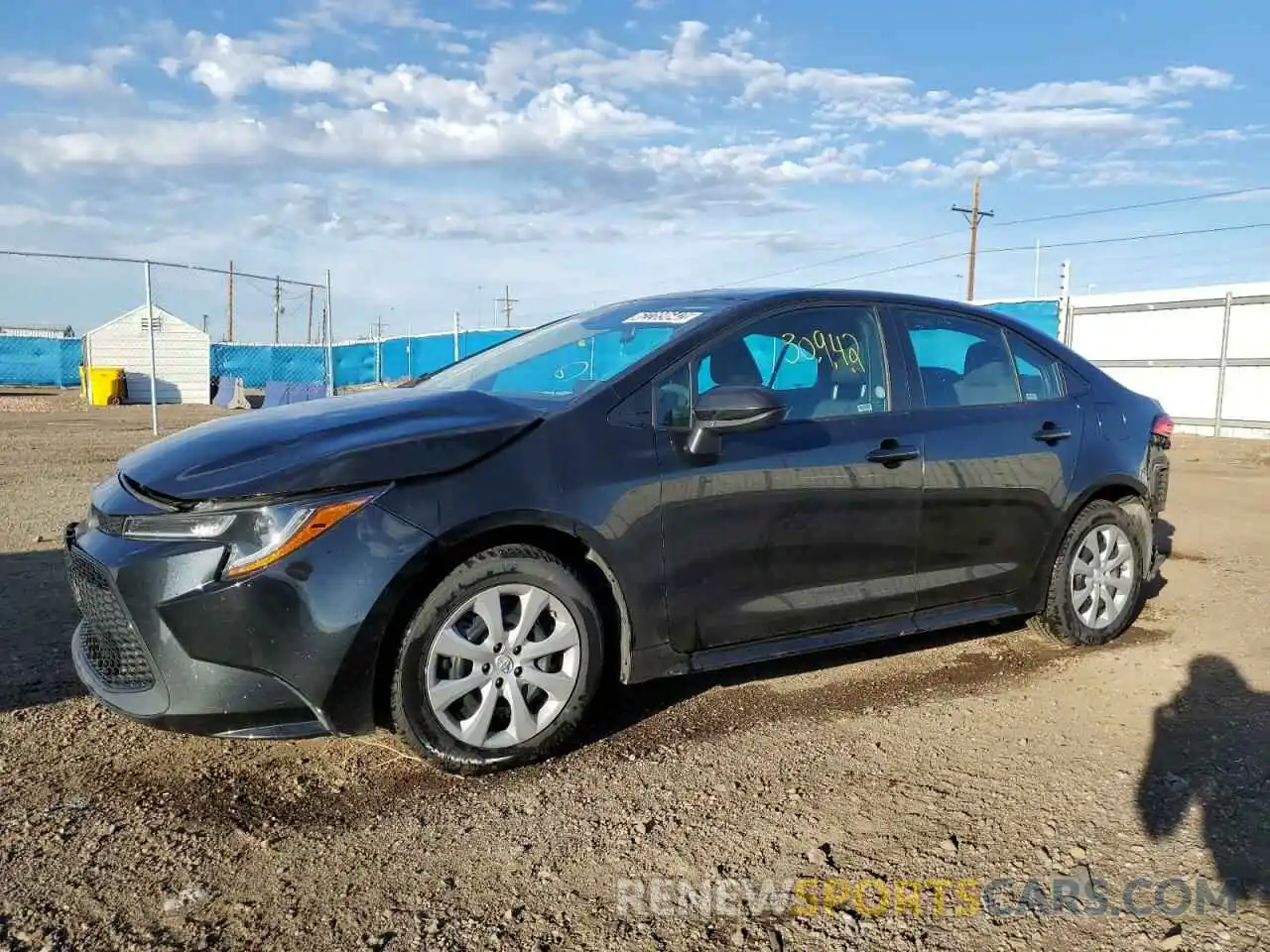 1 Photograph of a damaged car 5YFEPMAE2MP238186 TOYOTA COROLLA 2021