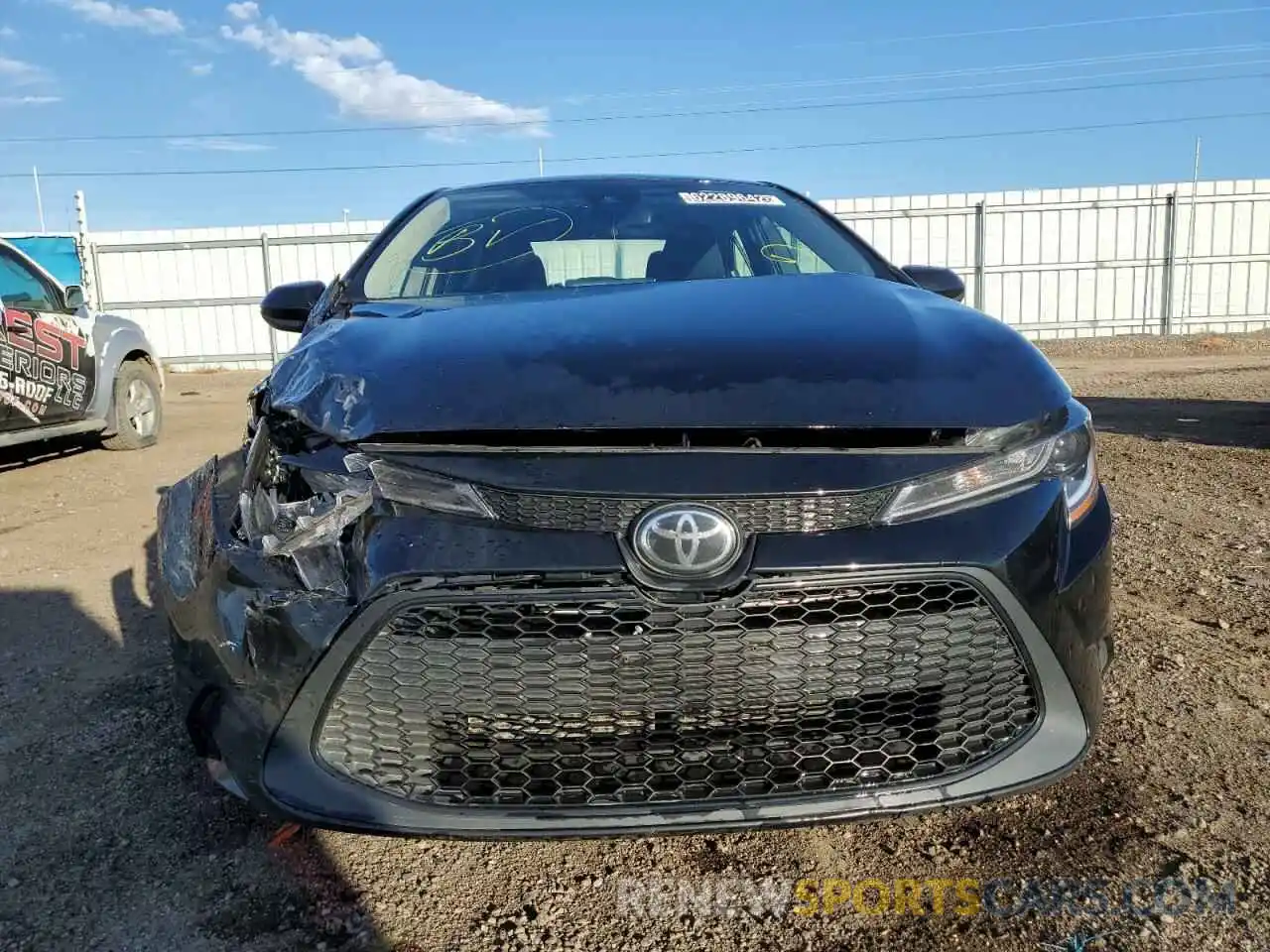 5 Photograph of a damaged car 5YFEPMAE2MP238186 TOYOTA COROLLA 2021