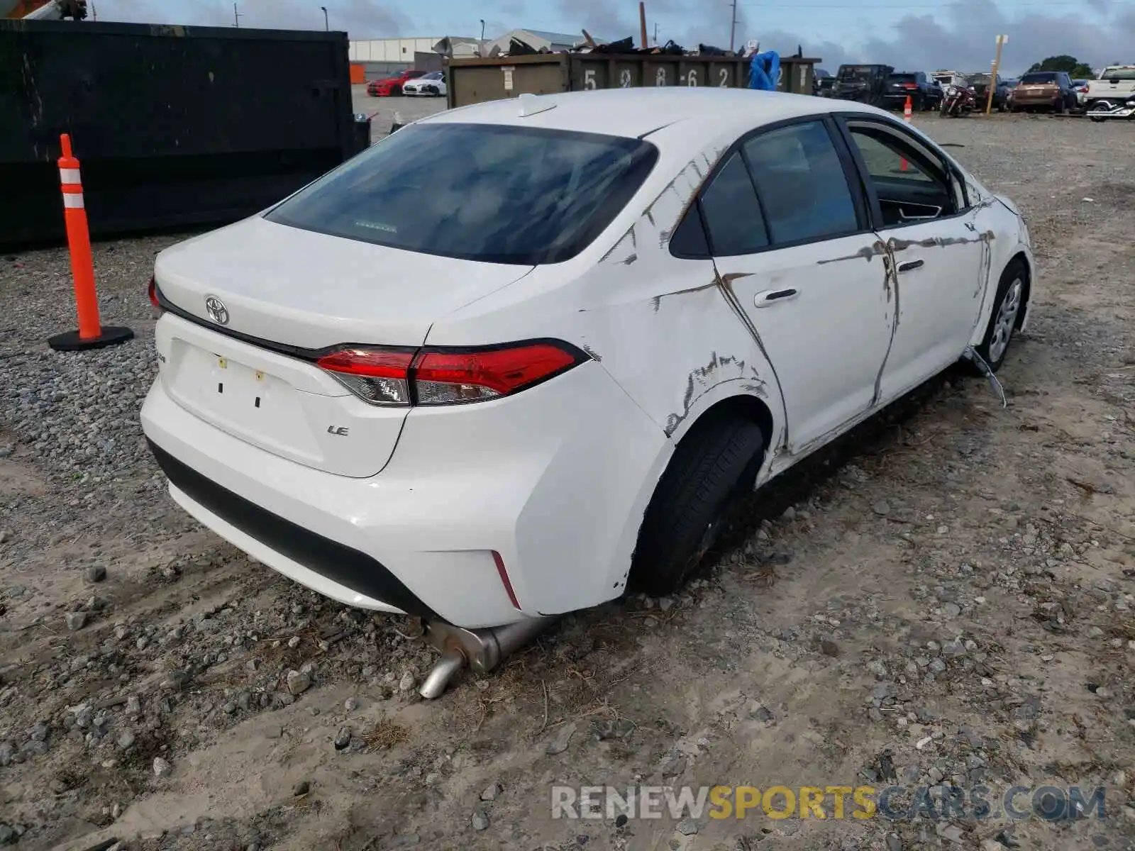 4 Photograph of a damaged car 5YFEPMAE2MP241718 TOYOTA COROLLA 2021