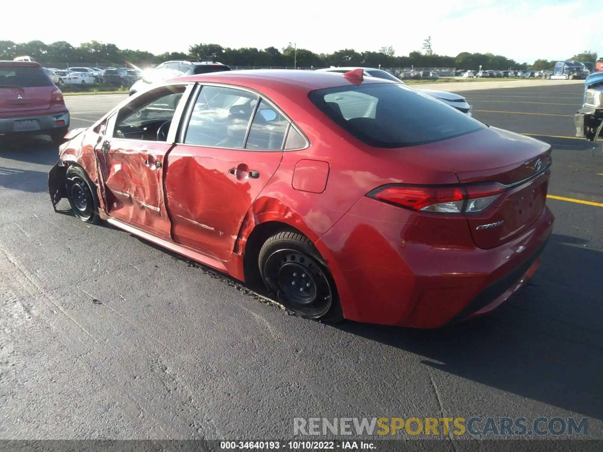 3 Photograph of a damaged car 5YFEPMAE2MP242187 TOYOTA COROLLA 2021