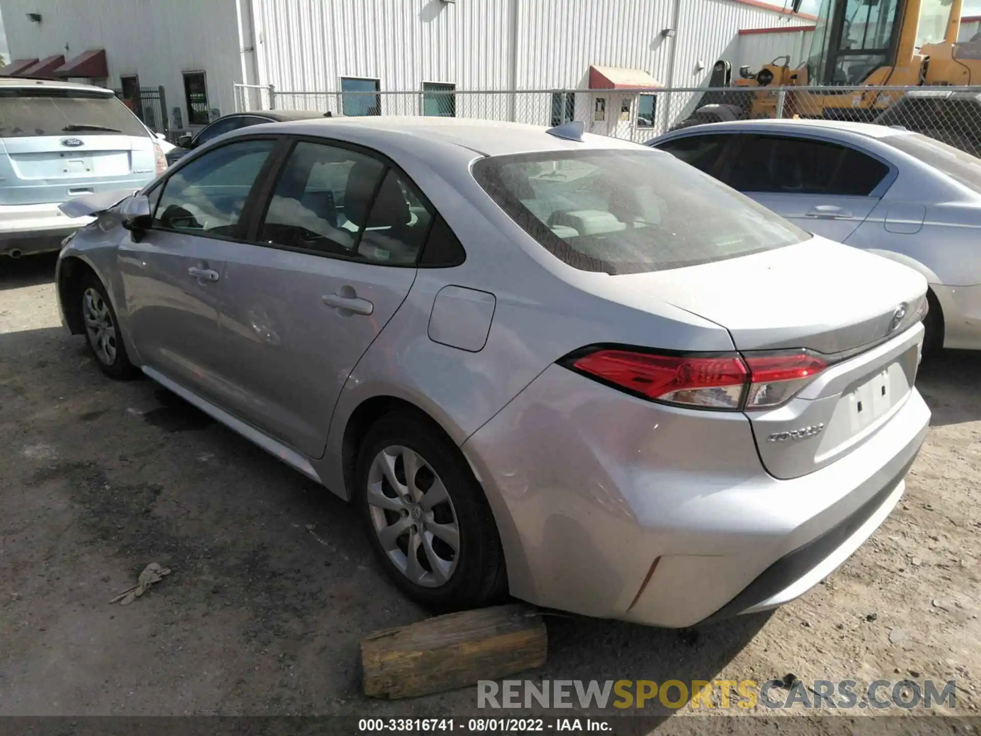 3 Photograph of a damaged car 5YFEPMAE2MP242609 TOYOTA COROLLA 2021