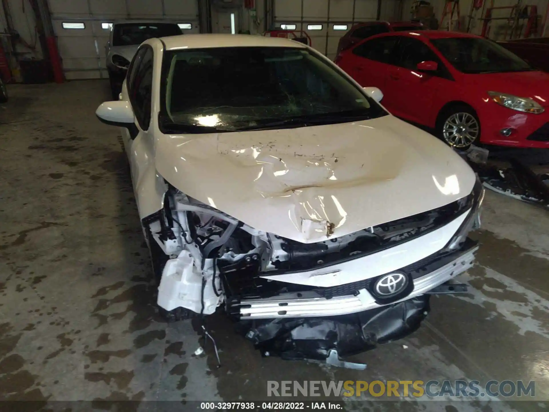 6 Photograph of a damaged car 5YFEPMAE2MP245154 TOYOTA COROLLA 2021