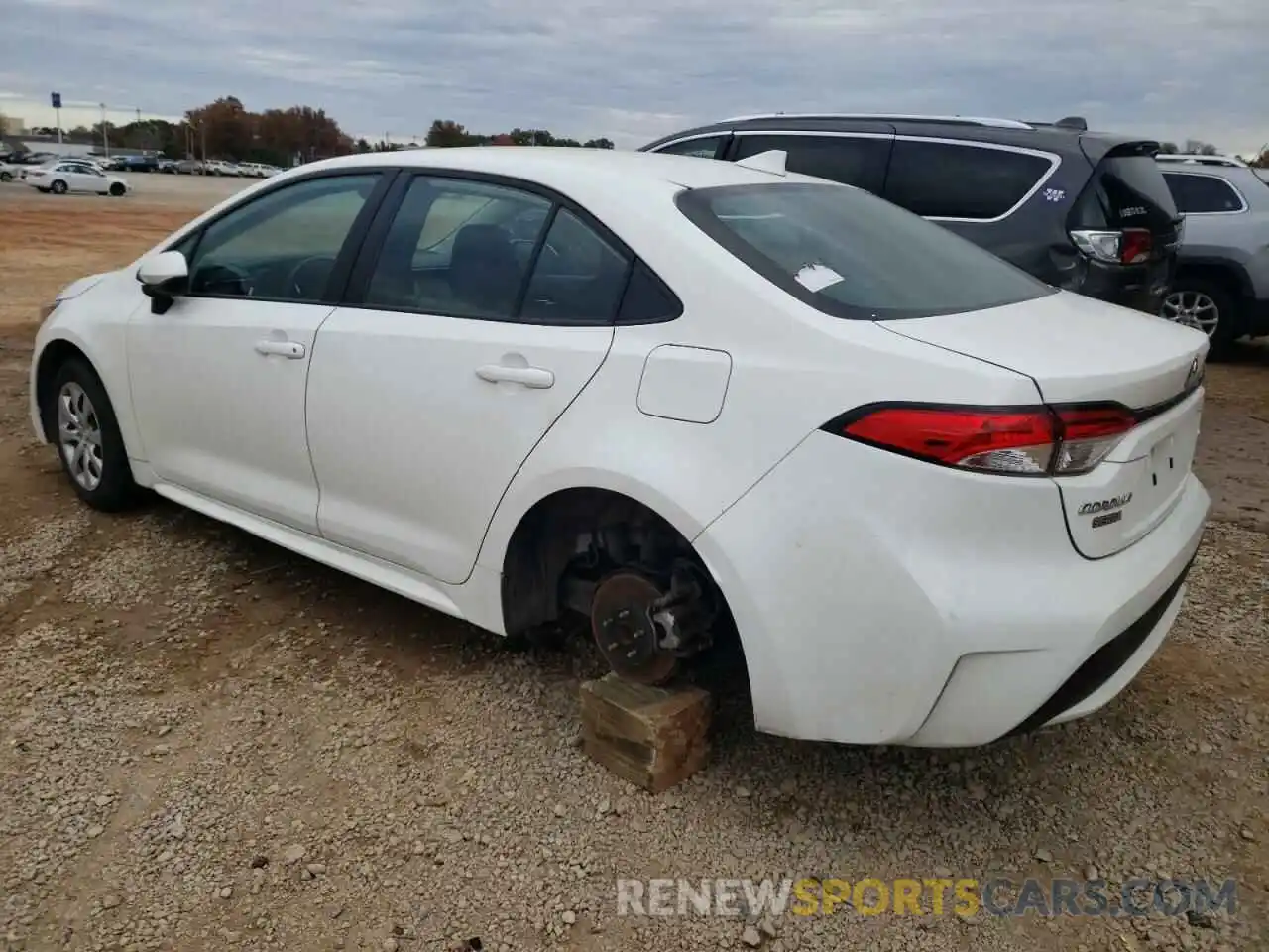 2 Photograph of a damaged car 5YFEPMAE2MP245767 TOYOTA COROLLA 2021