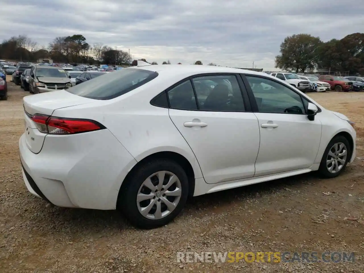 3 Photograph of a damaged car 5YFEPMAE2MP245767 TOYOTA COROLLA 2021