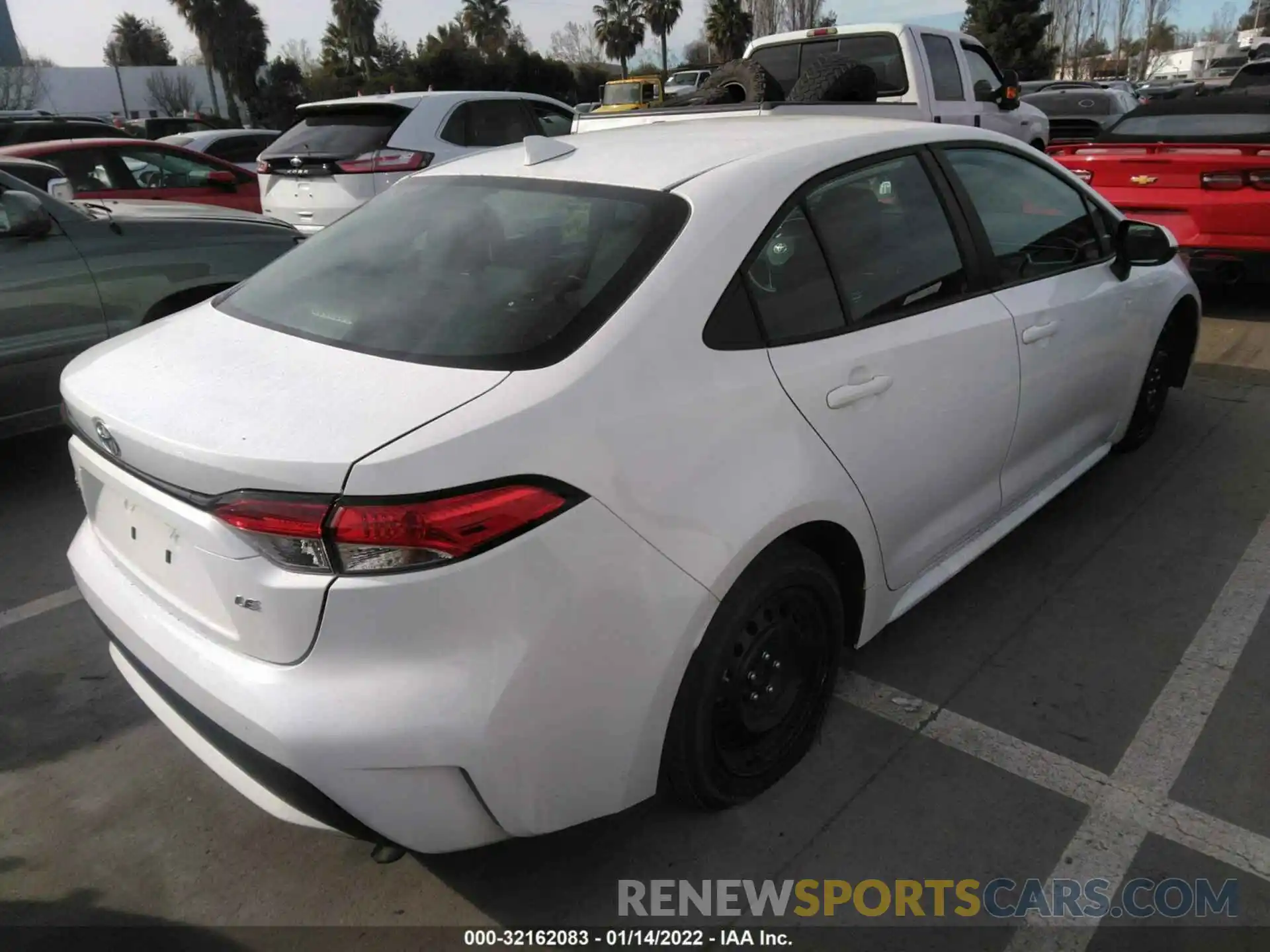 4 Photograph of a damaged car 5YFEPMAE2MP246854 TOYOTA COROLLA 2021