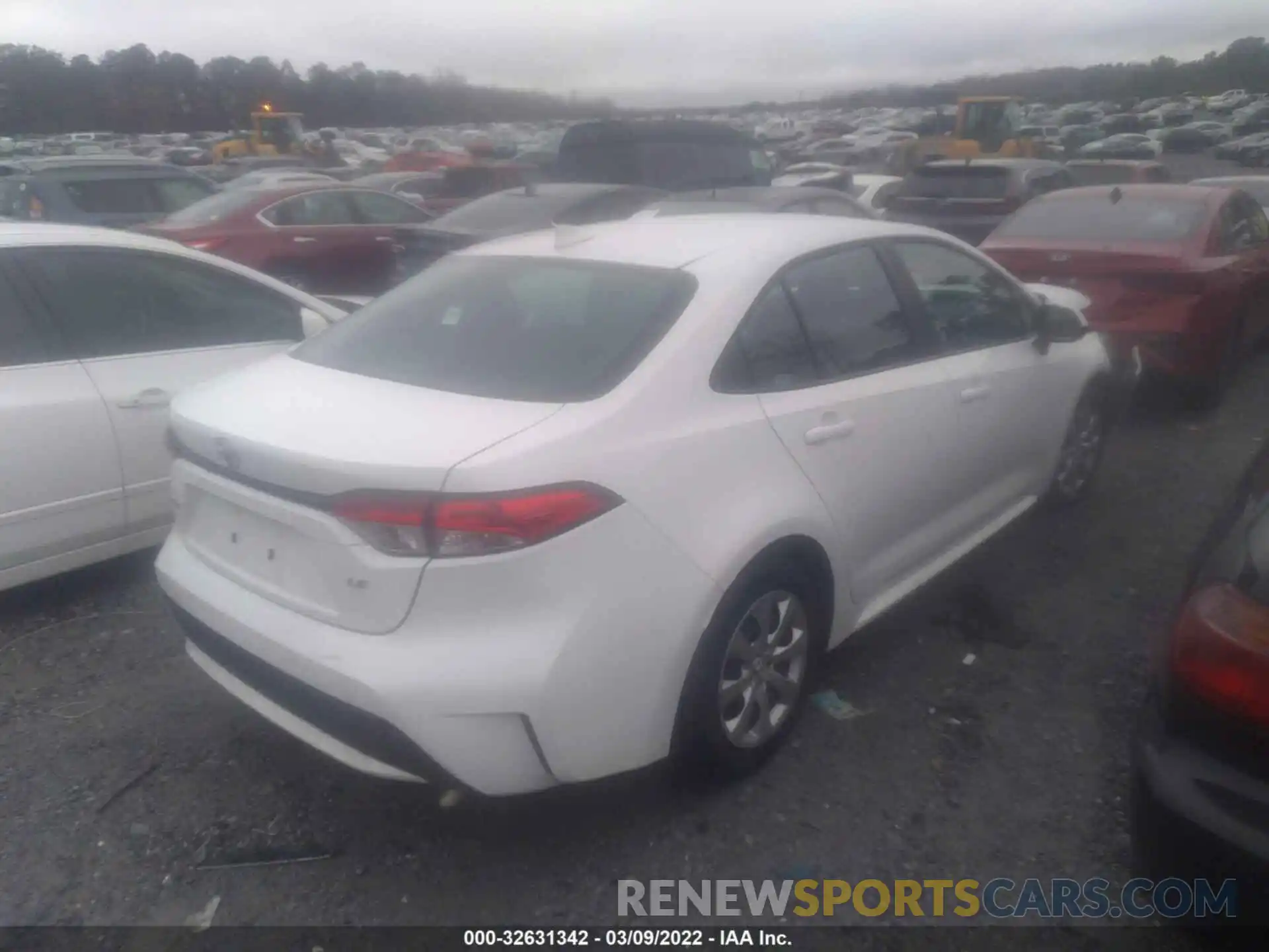 4 Photograph of a damaged car 5YFEPMAE2MP247146 TOYOTA COROLLA 2021