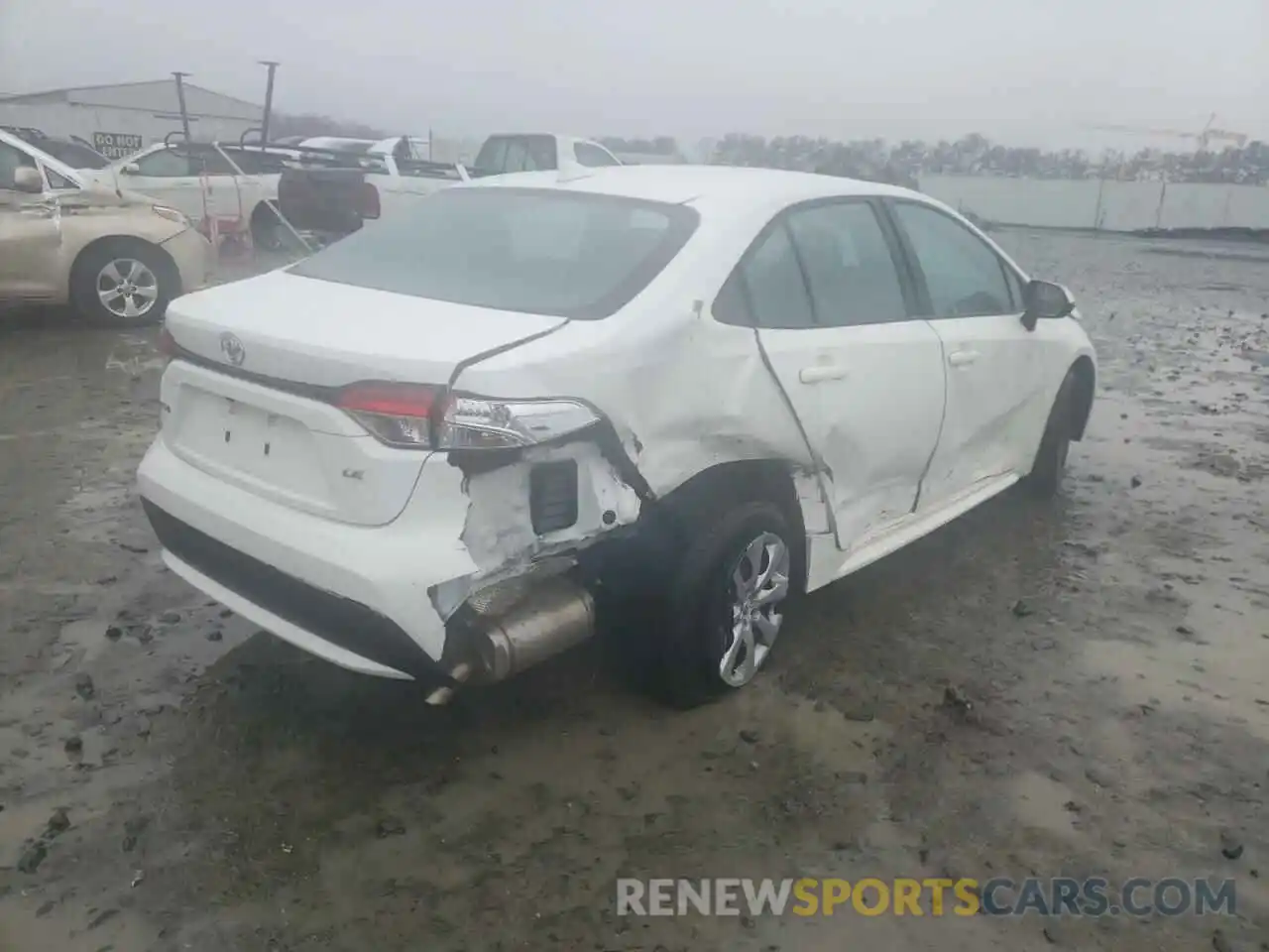 4 Photograph of a damaged car 5YFEPMAE2MP247440 TOYOTA COROLLA 2021