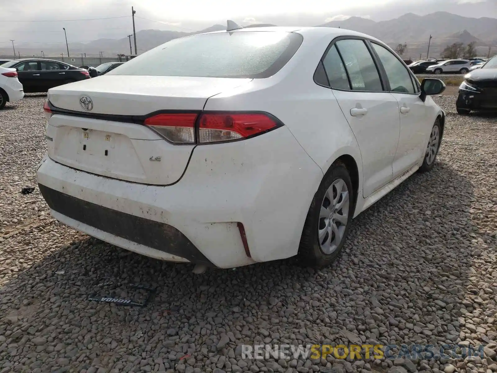 4 Photograph of a damaged car 5YFEPMAE2MP248488 TOYOTA COROLLA 2021