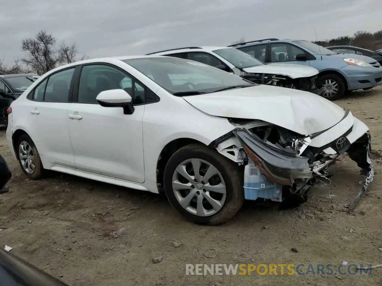 4 Photograph of a damaged car 5YFEPMAE2MP250368 TOYOTA COROLLA 2021