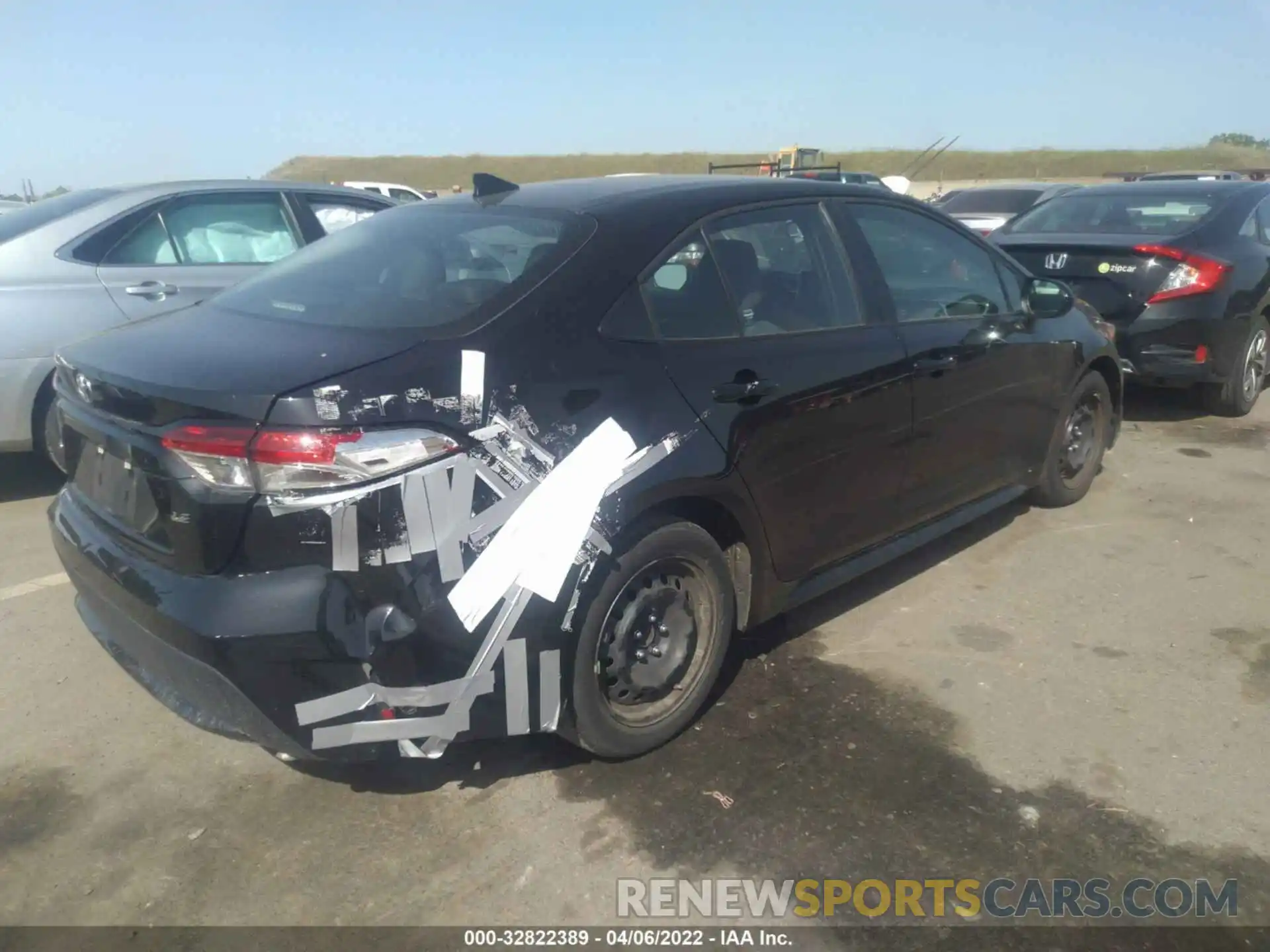 4 Photograph of a damaged car 5YFEPMAE2MP251875 TOYOTA COROLLA 2021