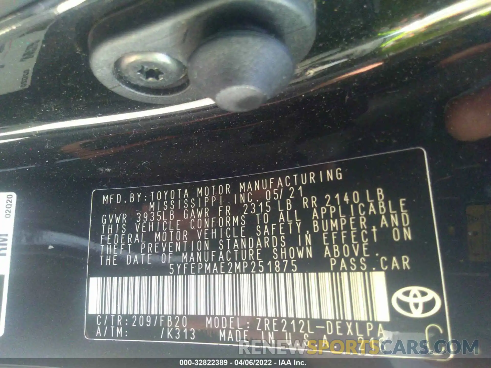 9 Photograph of a damaged car 5YFEPMAE2MP251875 TOYOTA COROLLA 2021