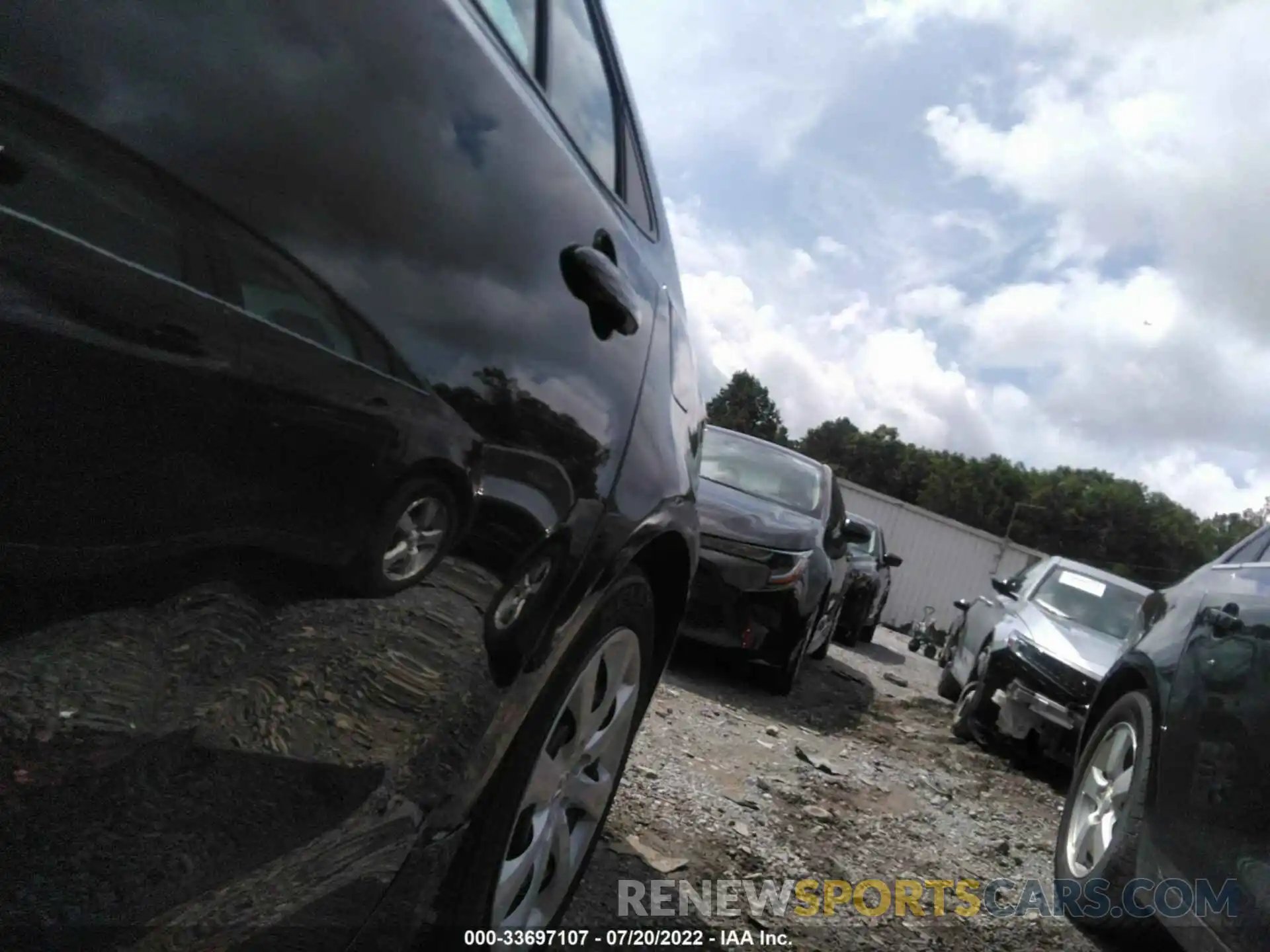 6 Photograph of a damaged car 5YFEPMAE2MP251911 TOYOTA COROLLA 2021