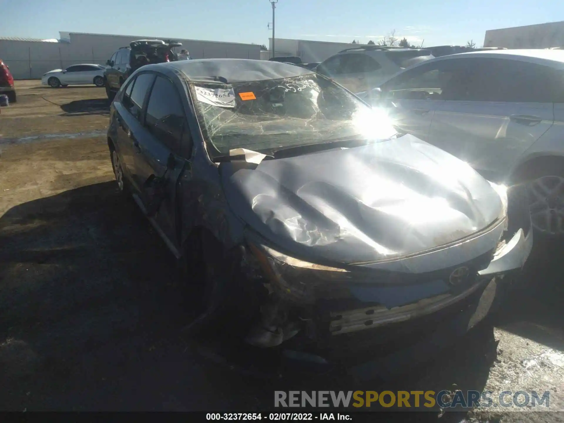 1 Photograph of a damaged car 5YFEPMAE2MP252282 TOYOTA COROLLA 2021