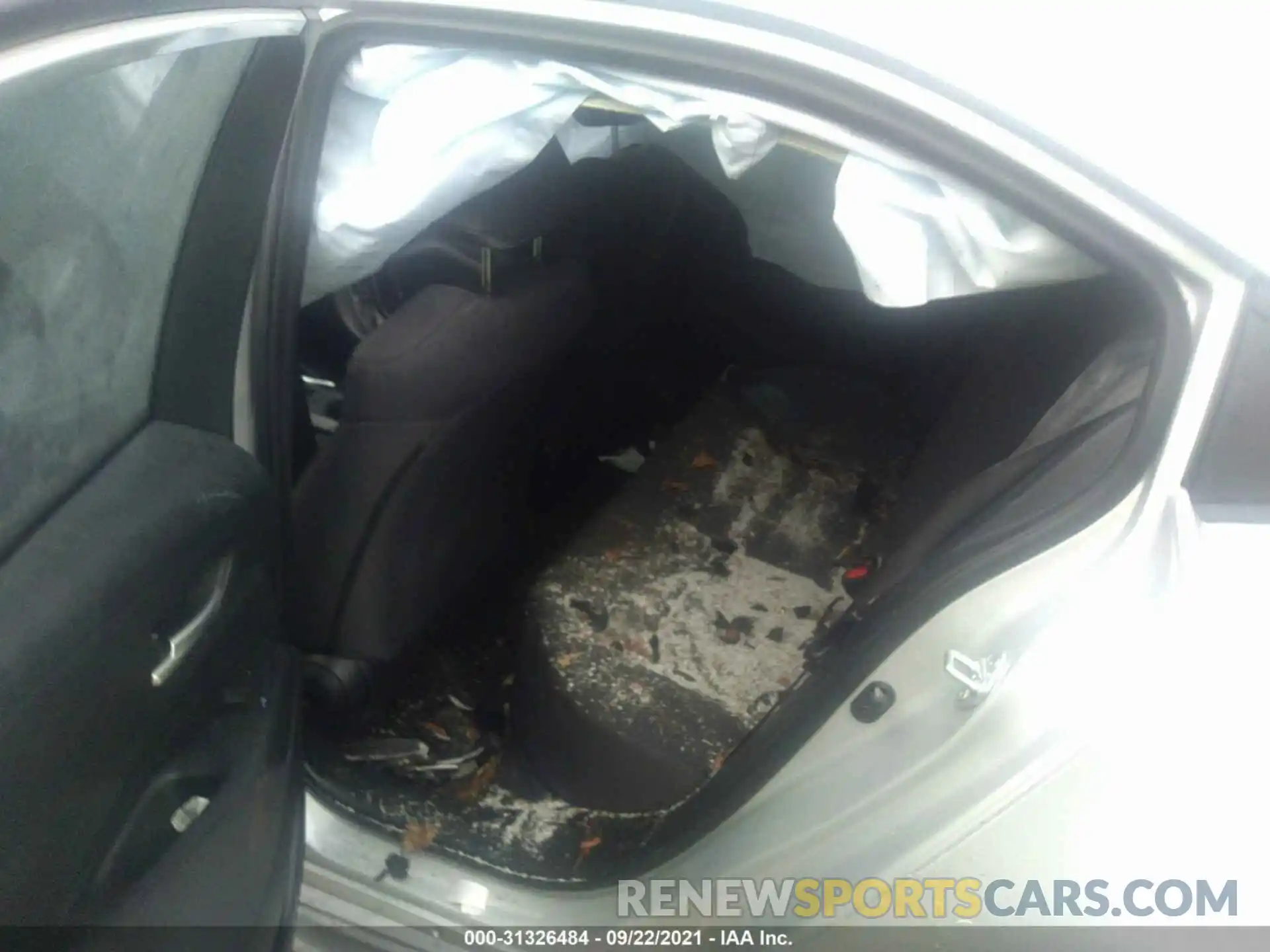 8 Photograph of a damaged car 5YFEPMAE2MP260091 TOYOTA COROLLA 2021