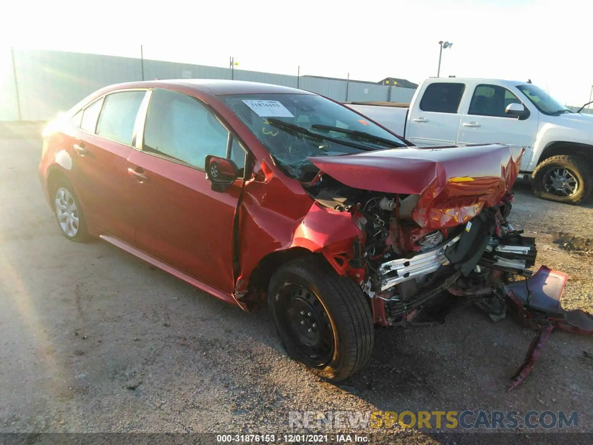 1 Photograph of a damaged car 5YFEPMAE2MP261760 TOYOTA COROLLA 2021