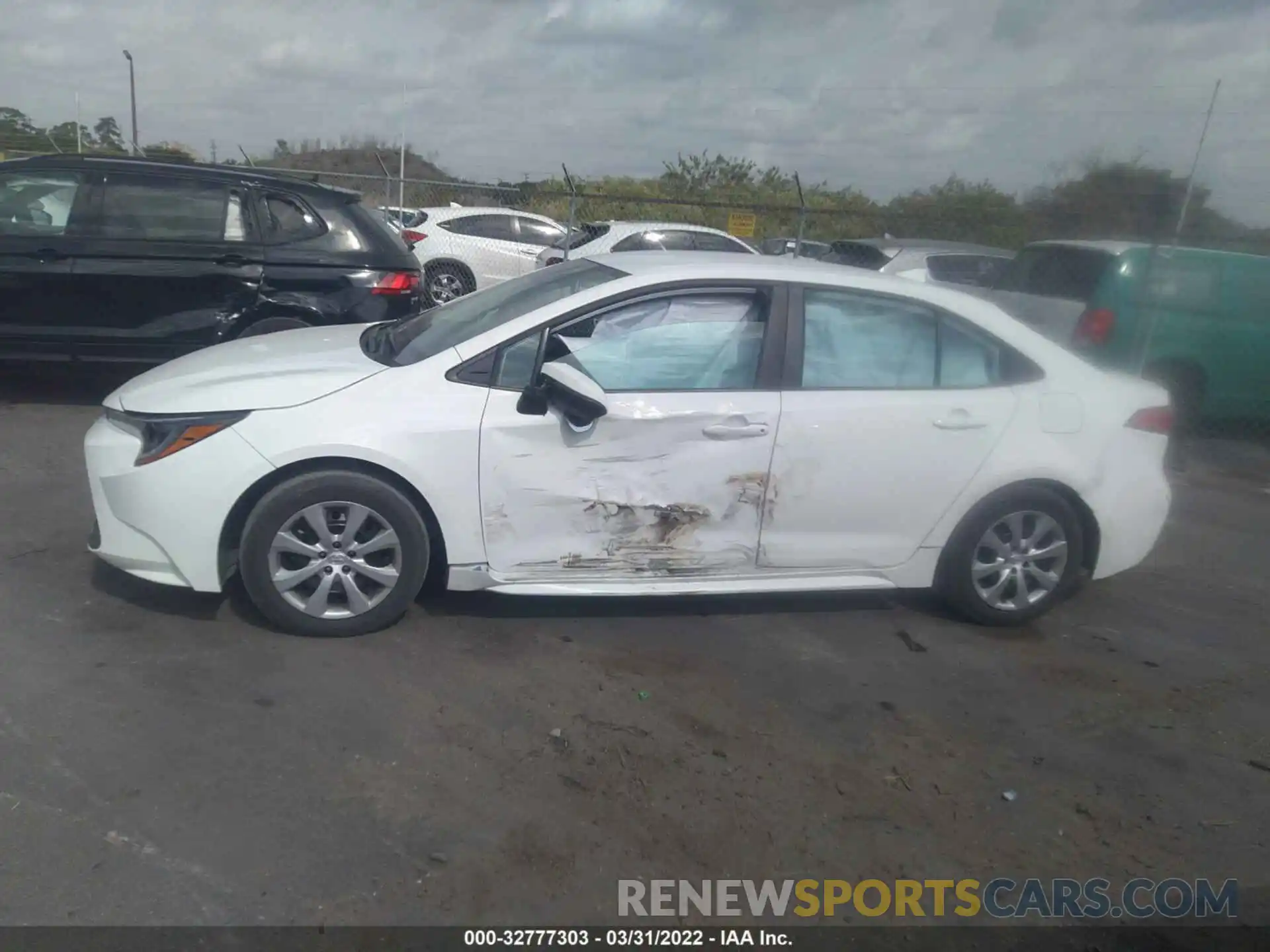 6 Photograph of a damaged car 5YFEPMAE2MP270538 TOYOTA COROLLA 2021