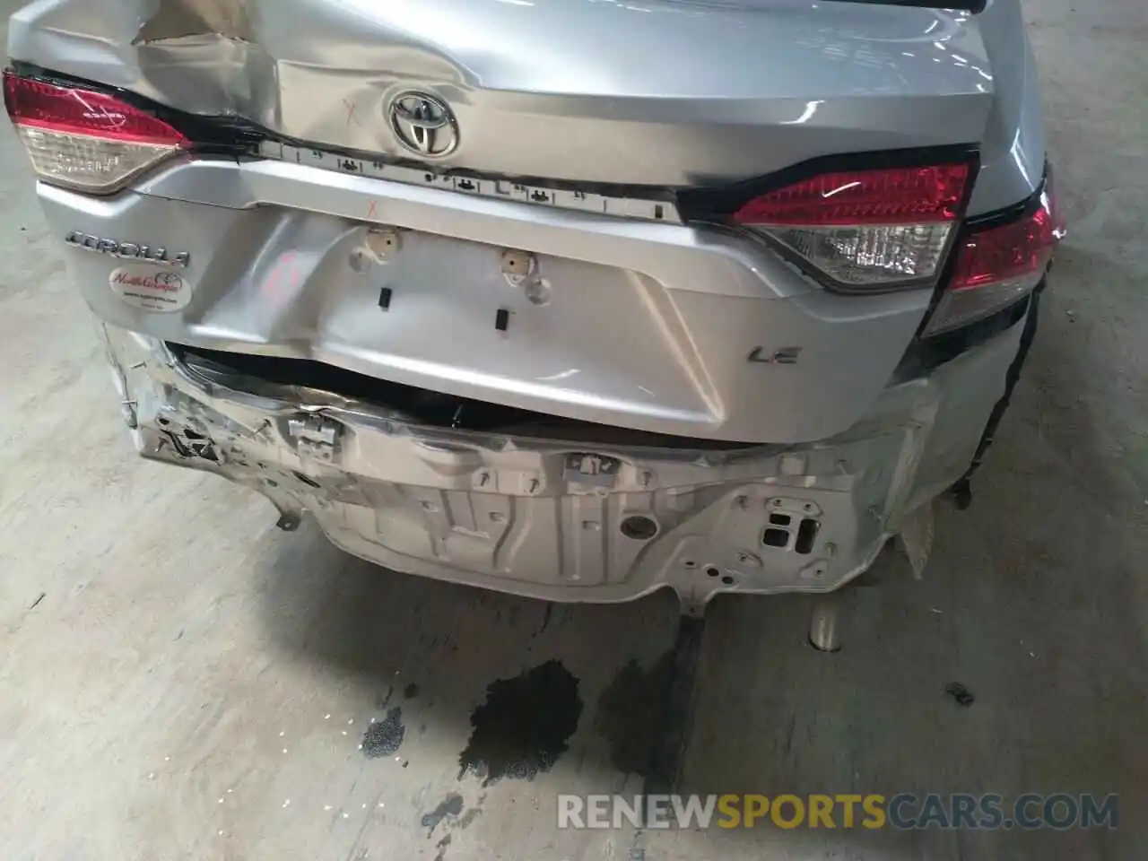 9 Photograph of a damaged car 5YFEPMAE3MP147881 TOYOTA COROLLA 2021