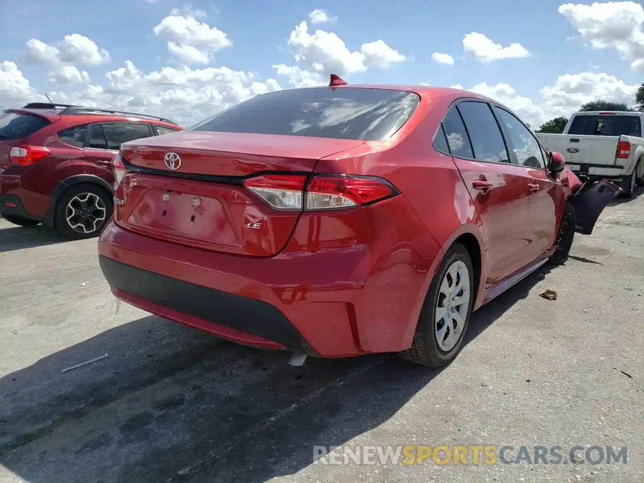 4 Photograph of a damaged car 5YFEPMAE3MP150800 TOYOTA COROLLA 2021