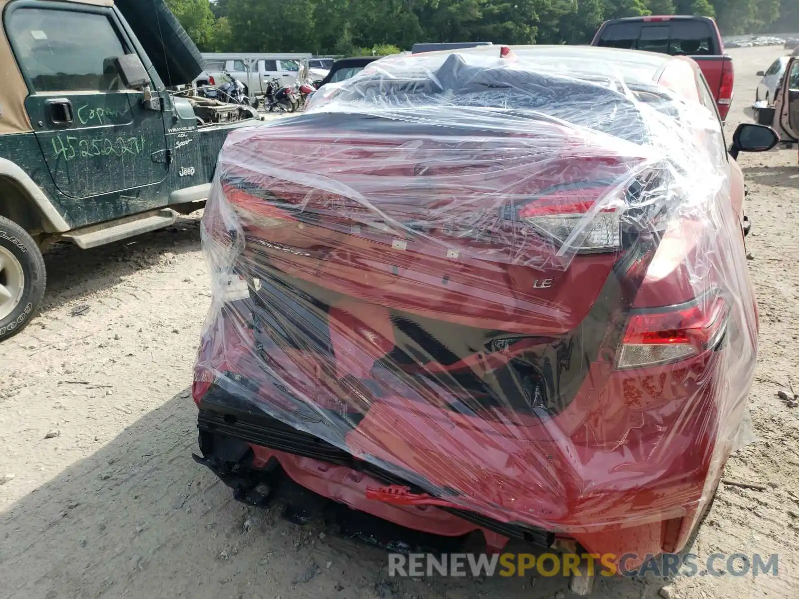 9 Photograph of a damaged car 5YFEPMAE3MP151123 TOYOTA COROLLA 2021