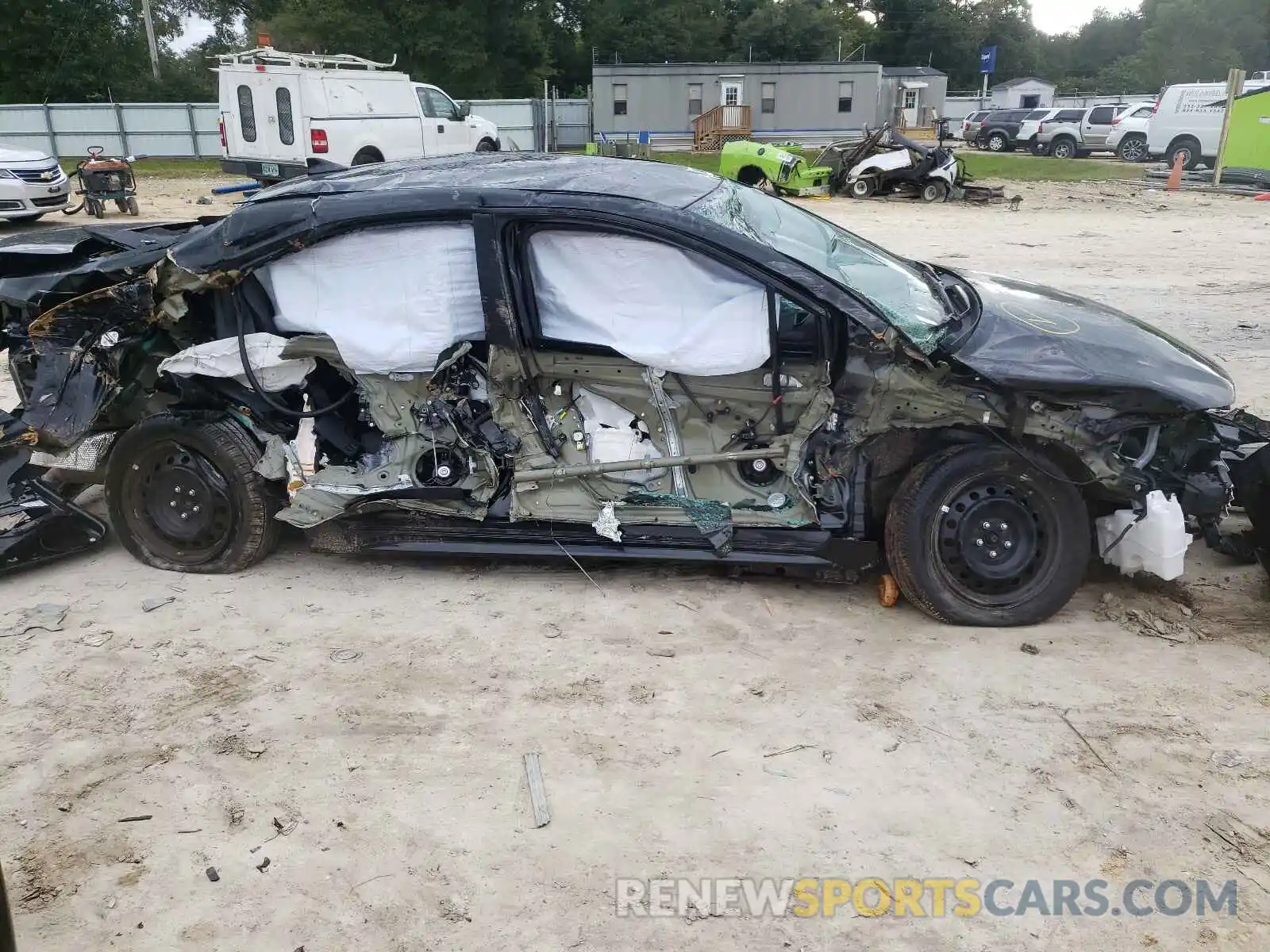 9 Photograph of a damaged car 5YFEPMAE3MP152451 TOYOTA COROLLA 2021