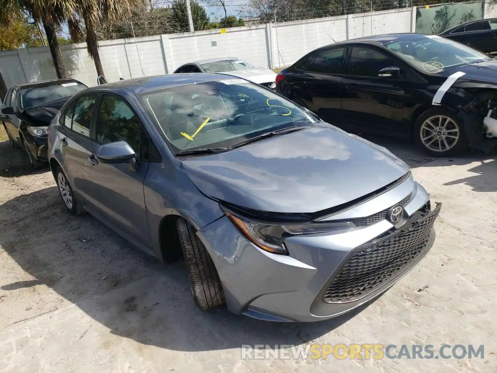 1 Photograph of a damaged car 5YFEPMAE3MP153650 TOYOTA COROLLA 2021