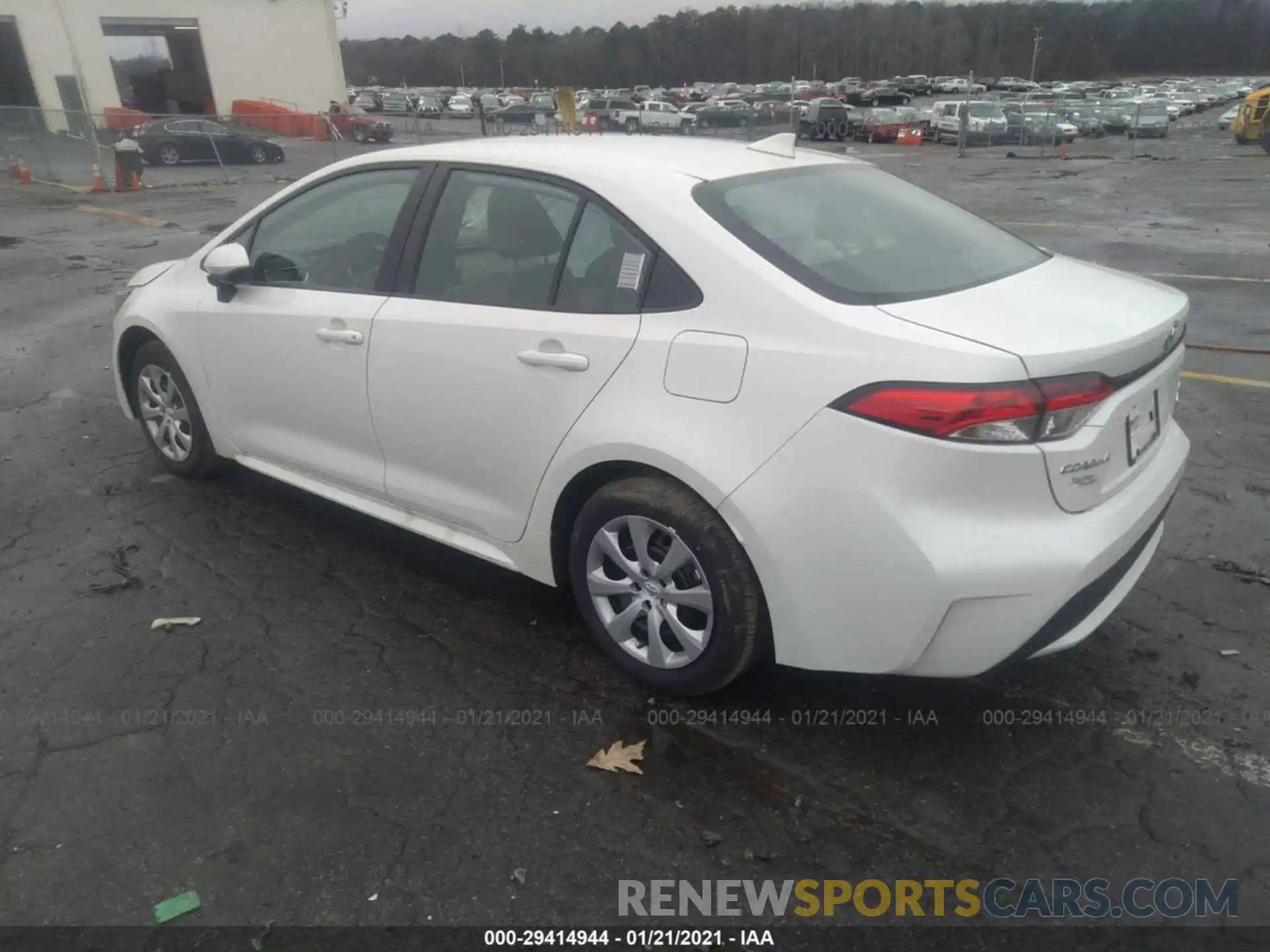 3 Photograph of a damaged car 5YFEPMAE3MP158069 TOYOTA COROLLA 2021