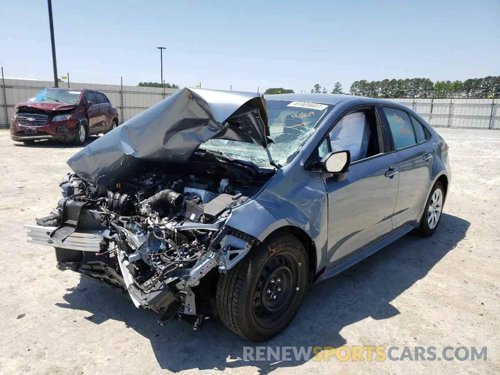 2 Photograph of a damaged car 5YFEPMAE3MP158475 TOYOTA COROLLA 2021