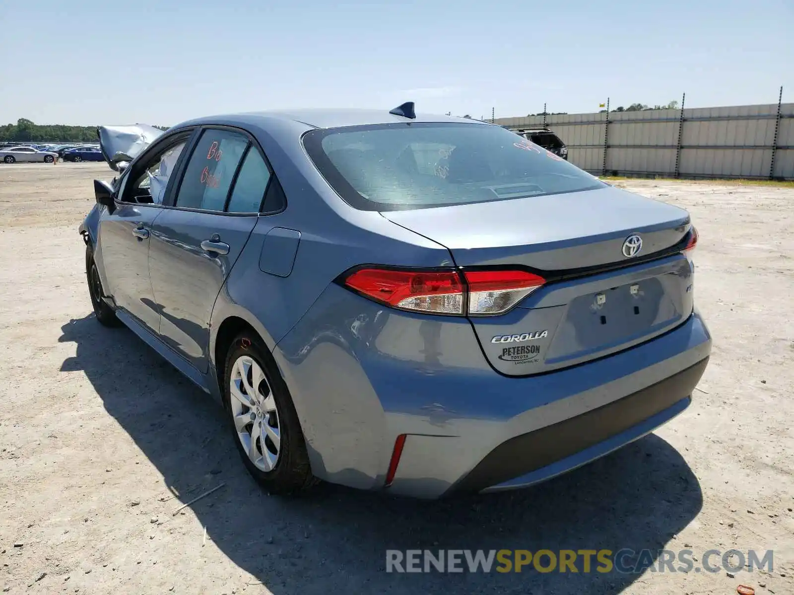 3 Photograph of a damaged car 5YFEPMAE3MP158475 TOYOTA COROLLA 2021