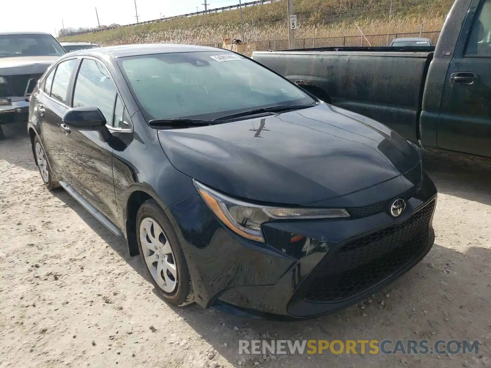 1 Photograph of a damaged car 5YFEPMAE3MP160193 TOYOTA COROLLA 2021