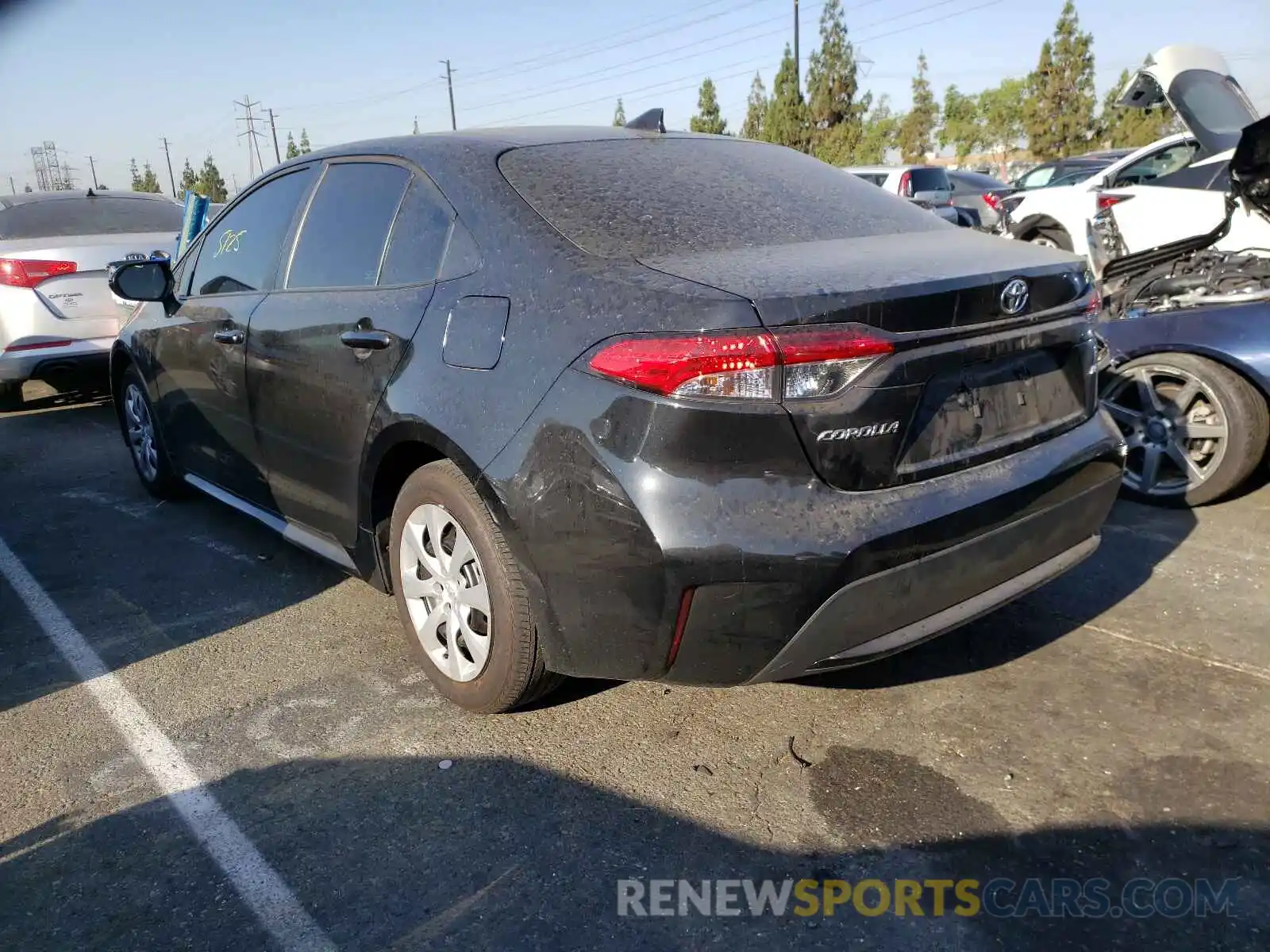 3 Photograph of a damaged car 5YFEPMAE3MP162896 TOYOTA COROLLA 2021