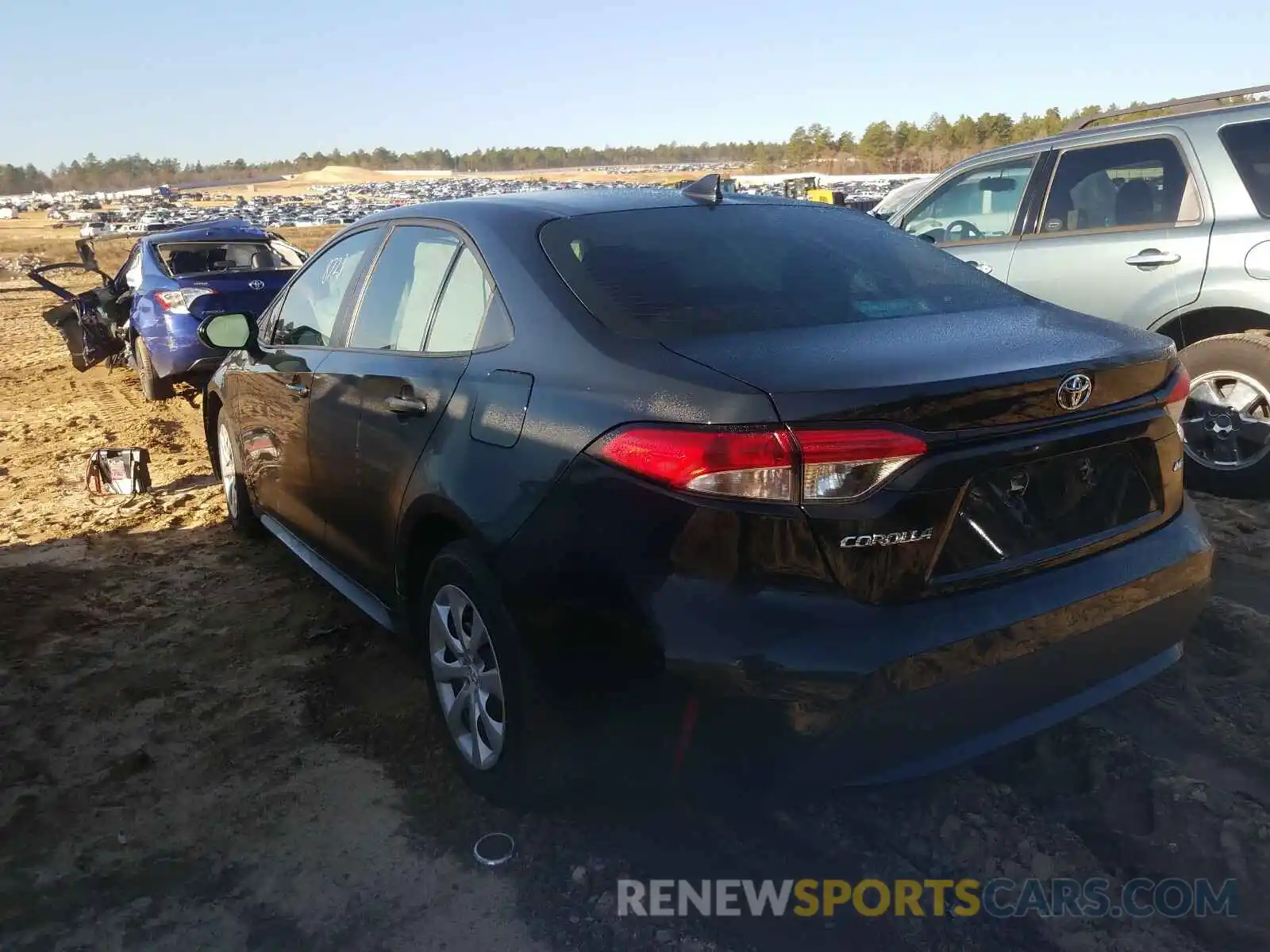 3 Photograph of a damaged car 5YFEPMAE3MP163143 TOYOTA COROLLA 2021