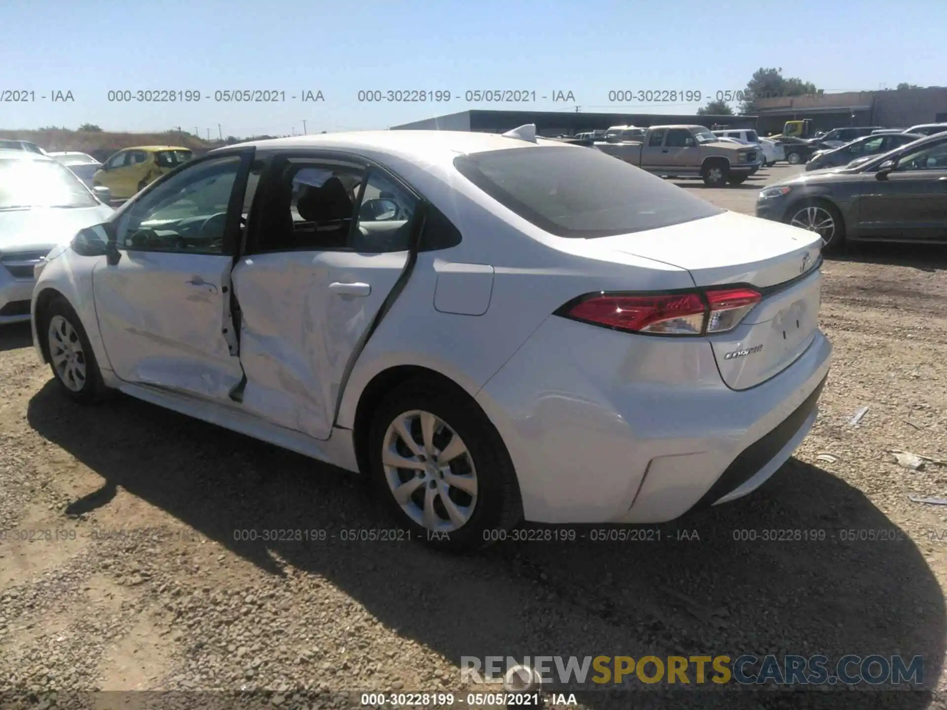 3 Photograph of a damaged car 5YFEPMAE3MP164468 TOYOTA COROLLA 2021