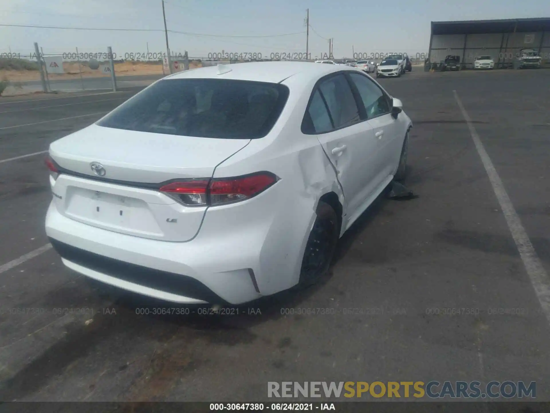 4 Photograph of a damaged car 5YFEPMAE3MP164891 TOYOTA COROLLA 2021