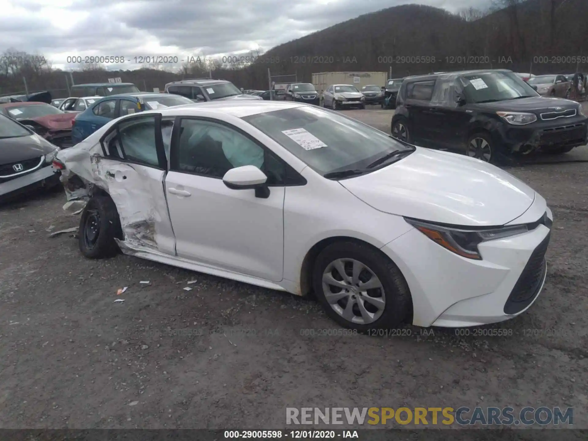 1 Photograph of a damaged car 5YFEPMAE3MP166415 TOYOTA COROLLA 2021