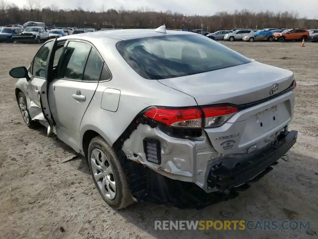 3 Photograph of a damaged car 5YFEPMAE3MP167077 TOYOTA COROLLA 2021