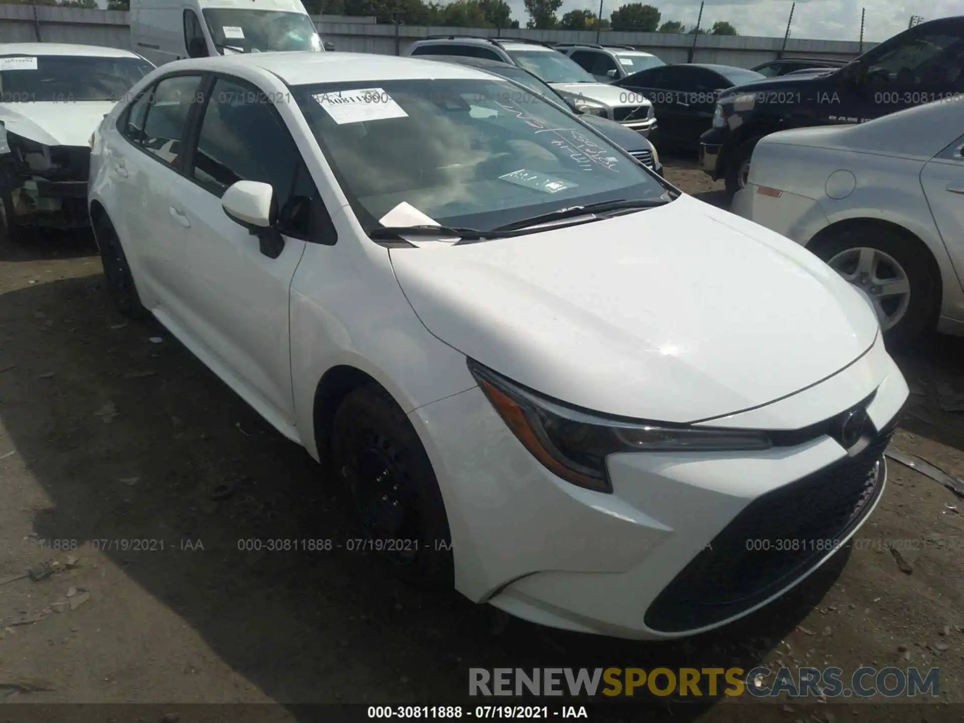 1 Photograph of a damaged car 5YFEPMAE3MP167483 TOYOTA COROLLA 2021