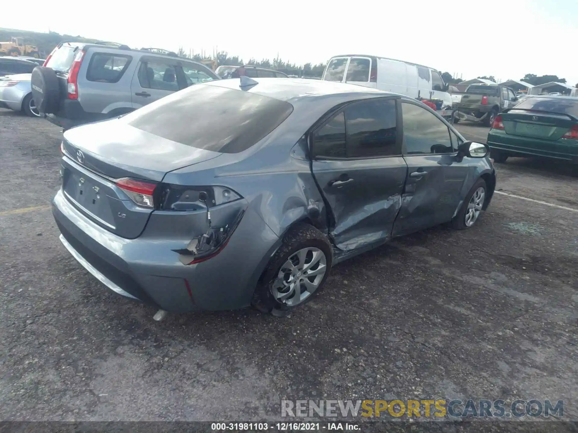 4 Photograph of a damaged car 5YFEPMAE3MP171145 TOYOTA COROLLA 2021