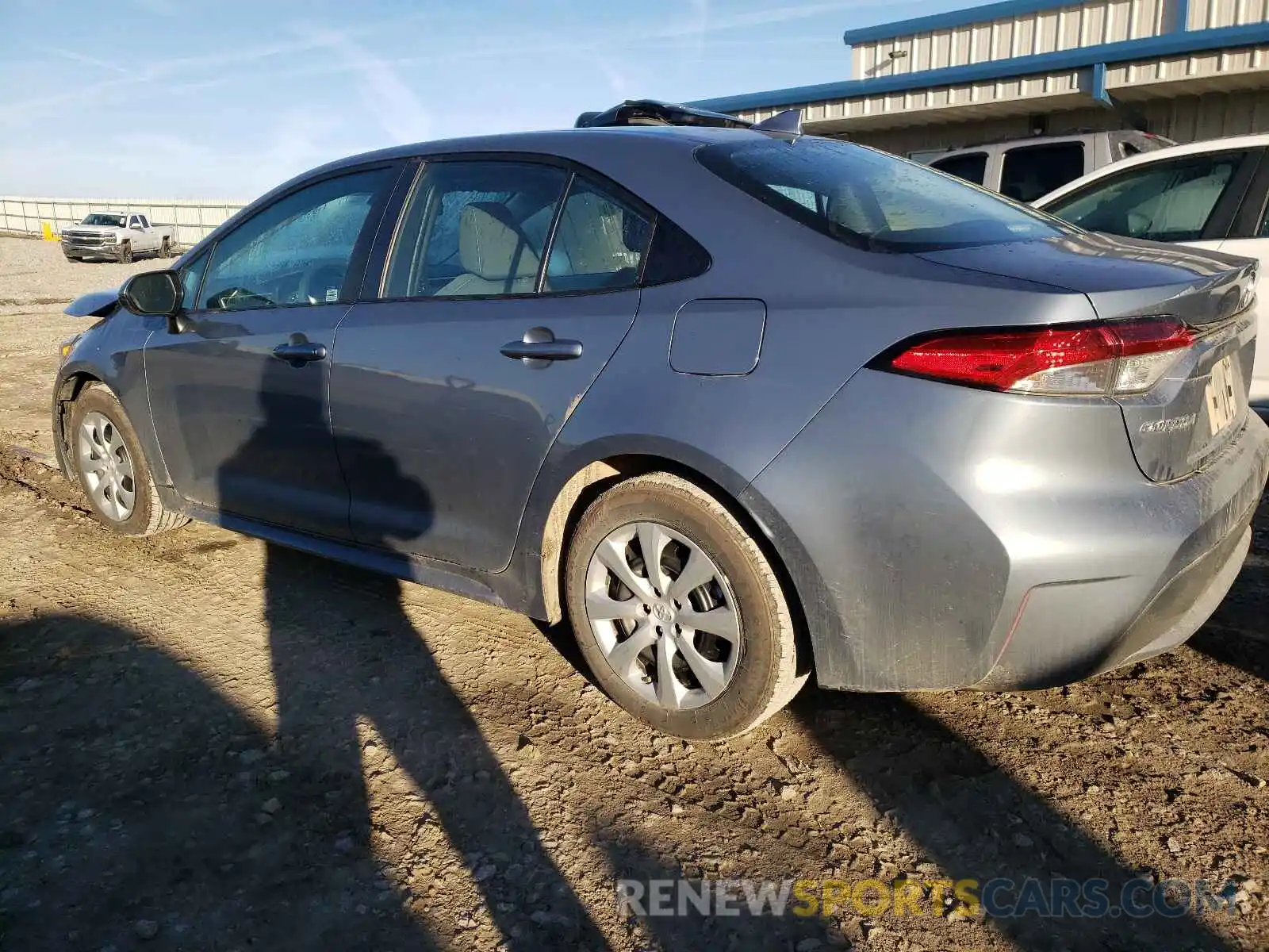 3 Photograph of a damaged car 5YFEPMAE3MP173610 TOYOTA COROLLA 2021