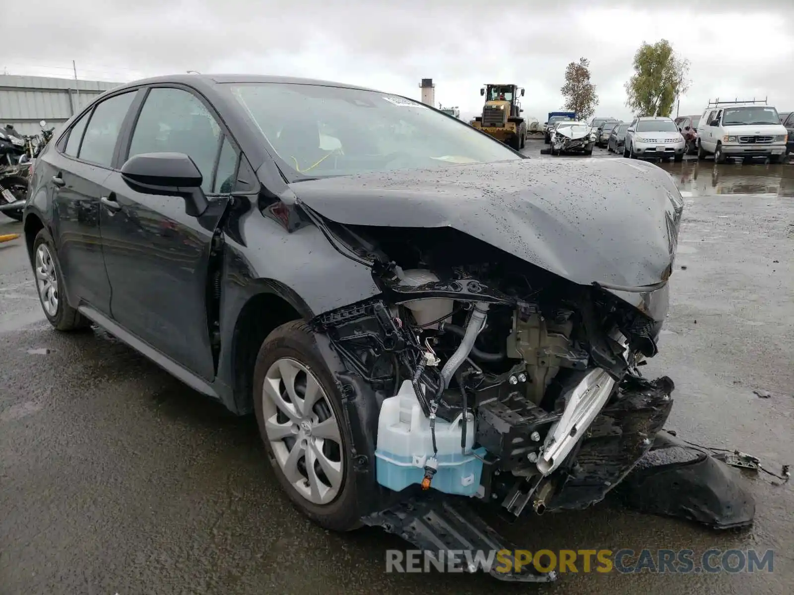 1 Photograph of a damaged car 5YFEPMAE3MP173946 TOYOTA COROLLA 2021