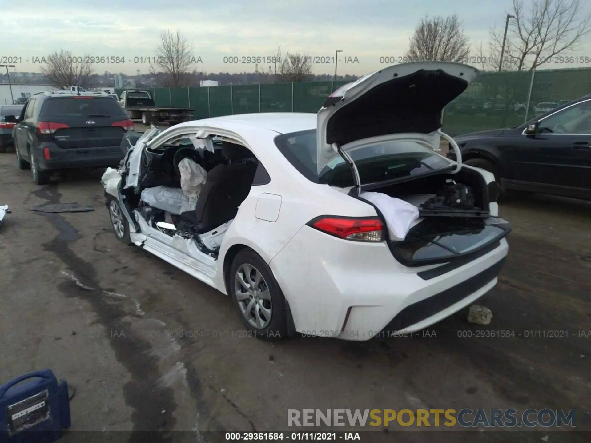 3 Photograph of a damaged car 5YFEPMAE3MP175194 TOYOTA COROLLA 2021