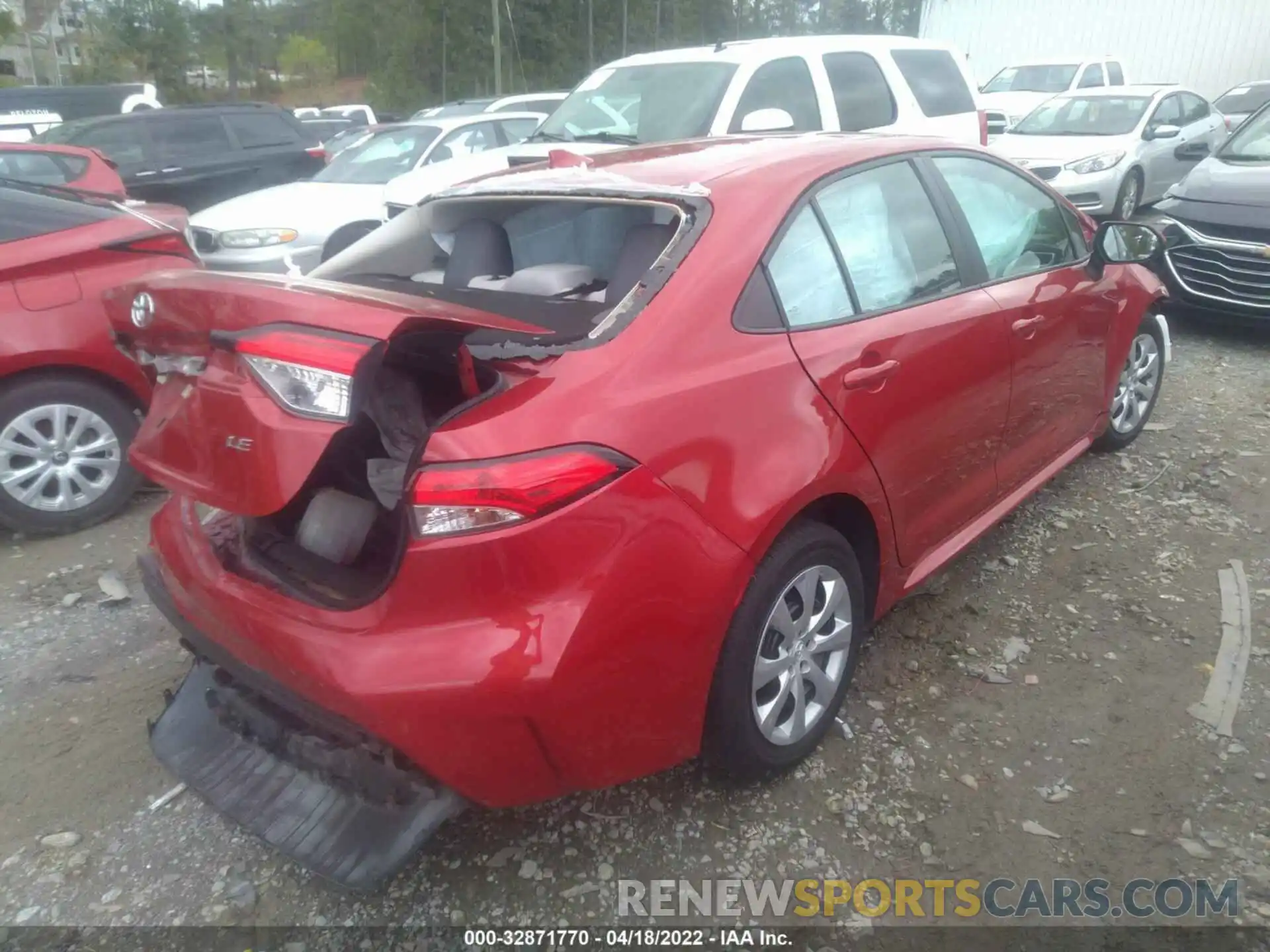 4 Photograph of a damaged car 5YFEPMAE3MP178869 TOYOTA COROLLA 2021