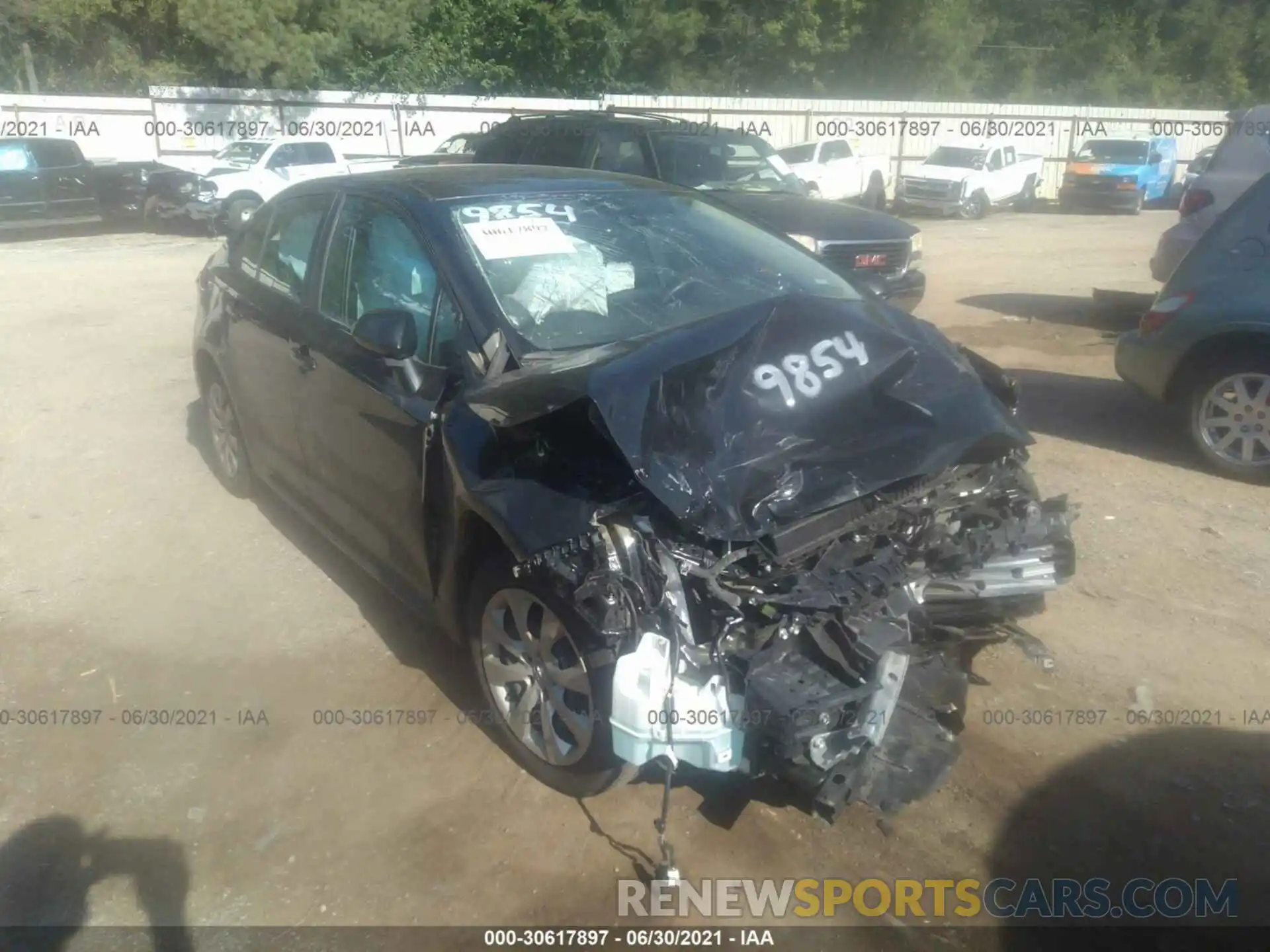 1 Photograph of a damaged car 5YFEPMAE3MP179519 TOYOTA COROLLA 2021