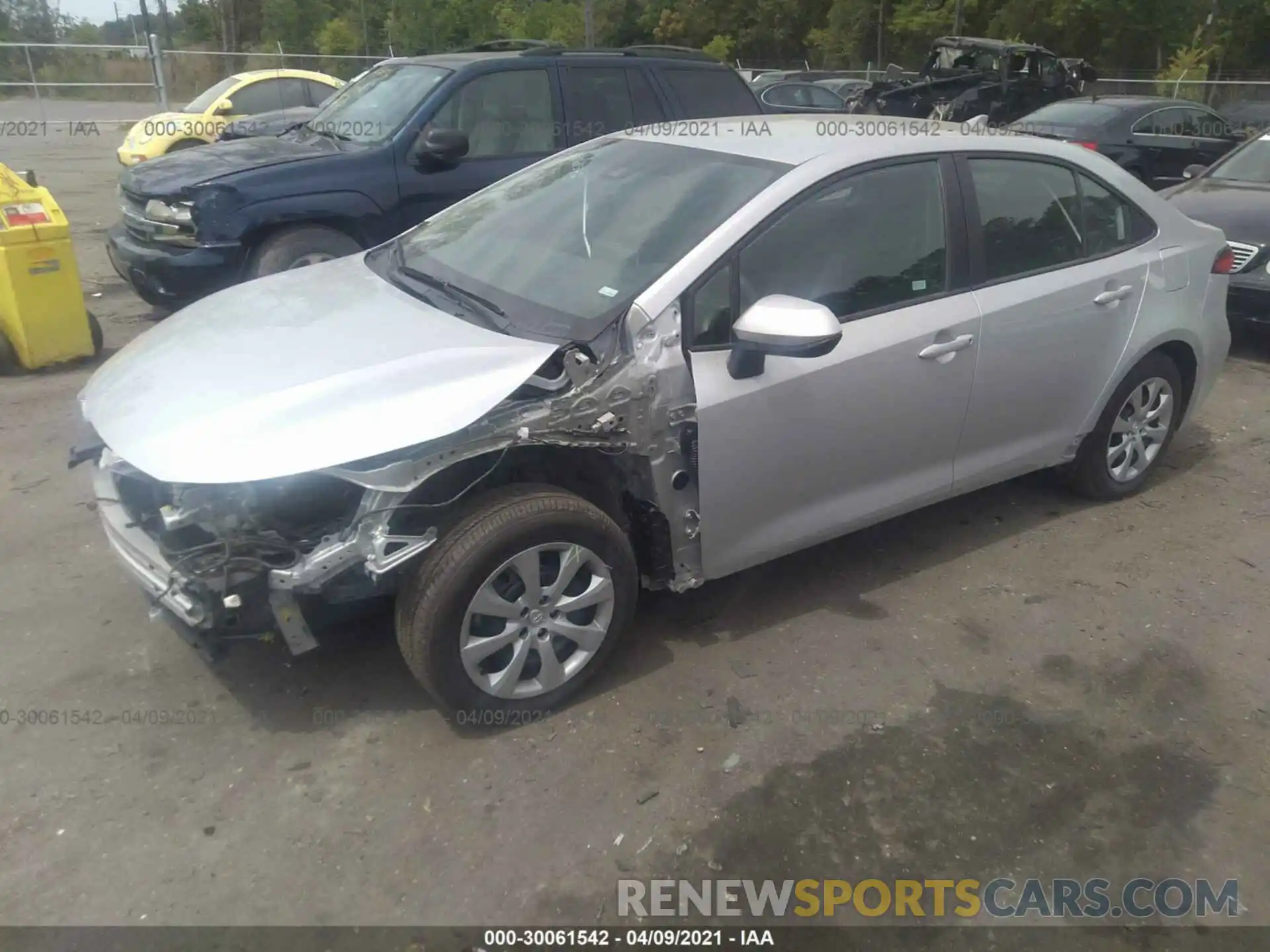 2 Photograph of a damaged car 5YFEPMAE3MP180007 TOYOTA COROLLA 2021