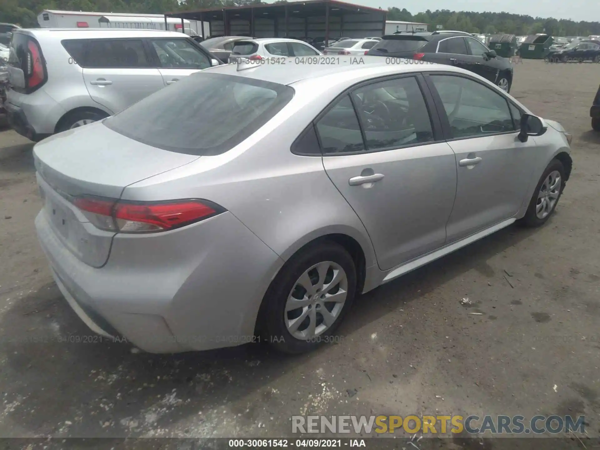 4 Photograph of a damaged car 5YFEPMAE3MP180007 TOYOTA COROLLA 2021