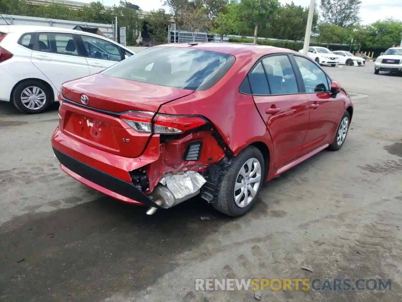 4 Photograph of a damaged car 5YFEPMAE3MP181268 TOYOTA COROLLA 2021